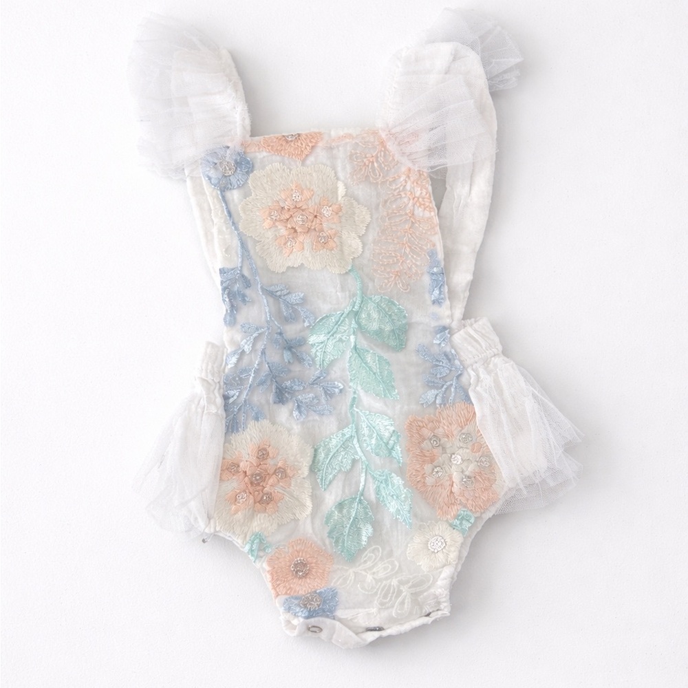 VINTAGE STYLE LACE ROMPER